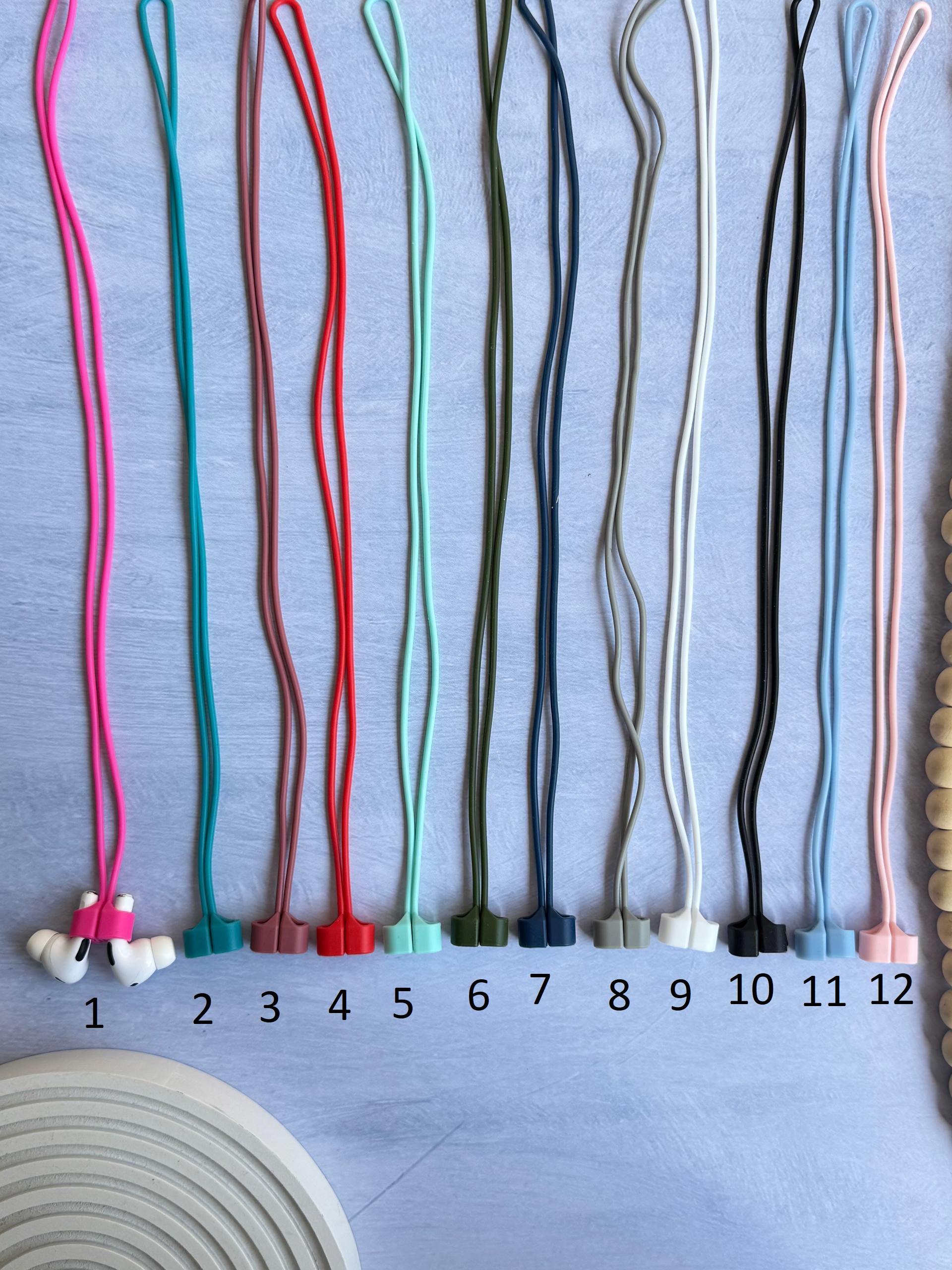 5abfa5.jpg نگه دارنده ایرپاد سیلیکونی مگنت دار (کدa0139) - تصویر 1