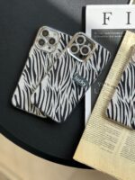 قاب Lucky طرح گور خر (کدC1685) - تصویر 5