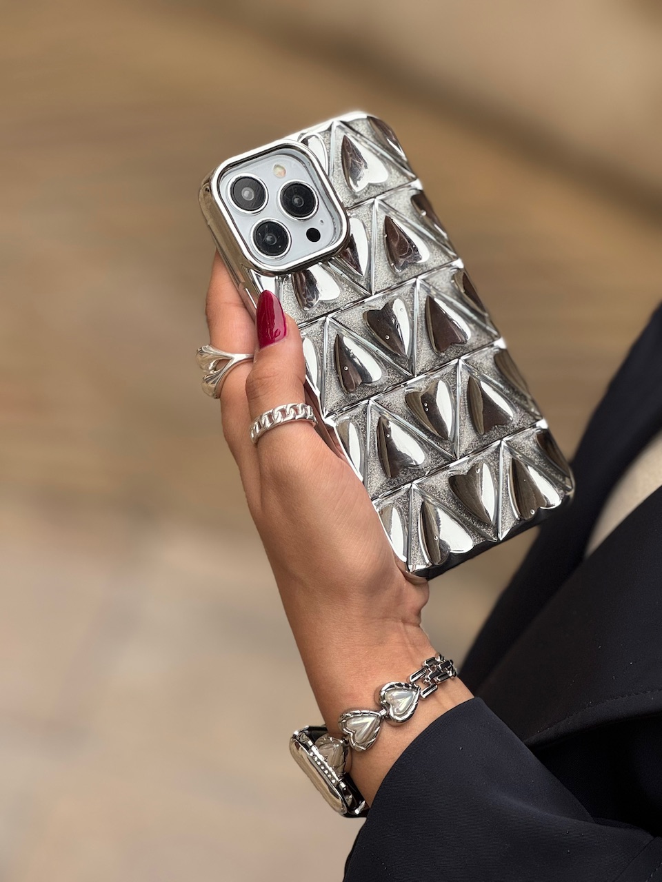 b658a2.jpeg بند اپل واچ قلب سفید صدفی (کدw5045) - تصویر 1