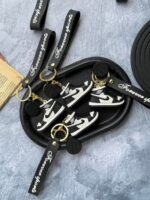 جاکلیدی JORDAN 1 سیلیکونی (کدa0242) - تصویر 5