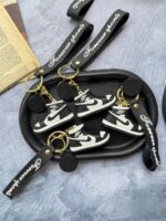 جاکلیدی JORDAN 1 سیلیکونی (کدa0242) - تصویر 3